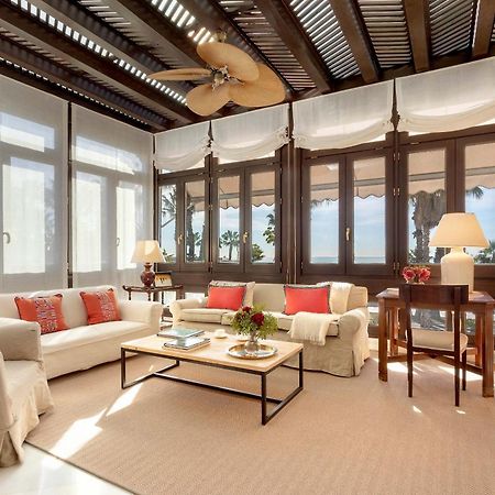 Genteel Home Paseo Maritimo Малага Екстериор снимка