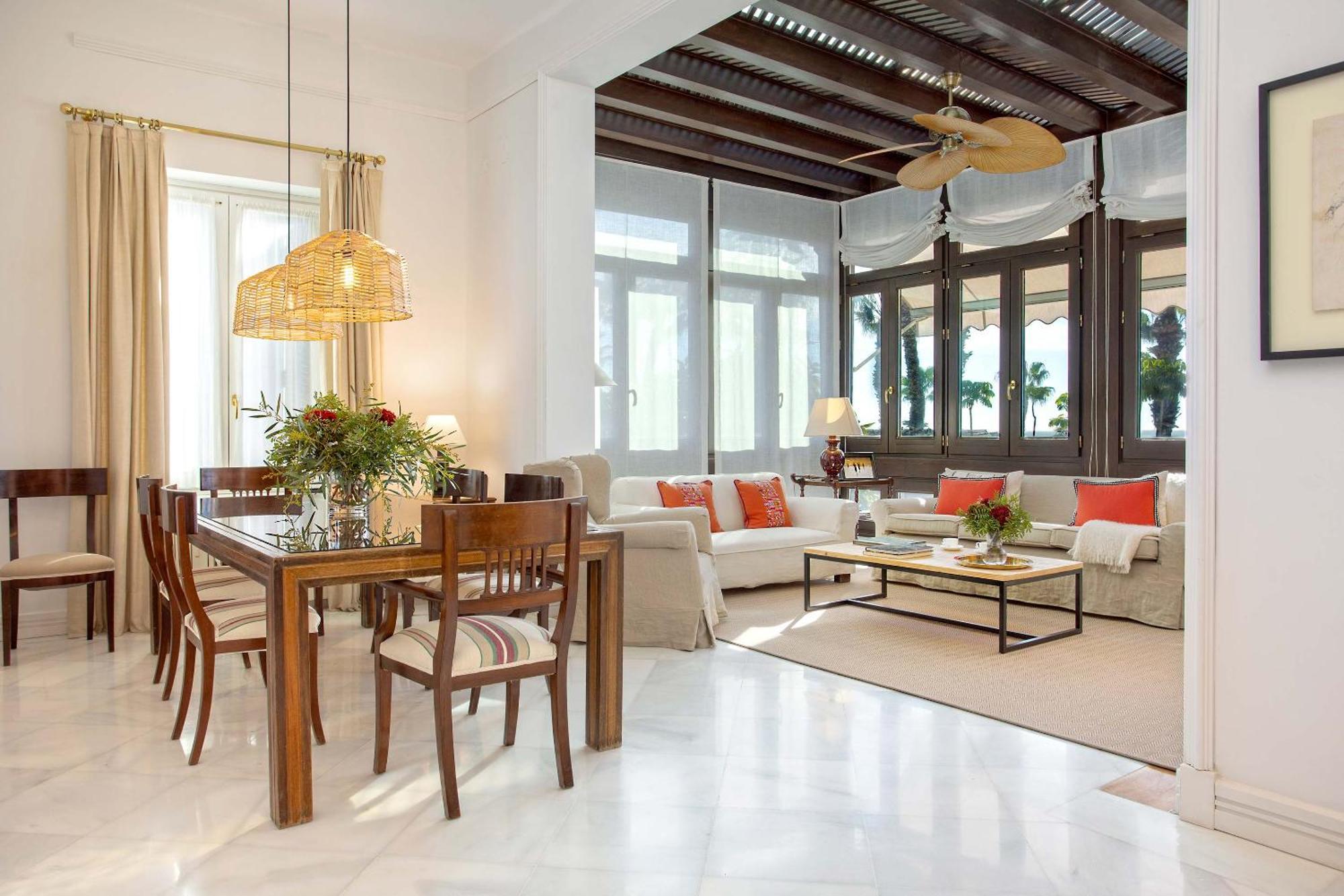 Genteel Home Paseo Maritimo Малага Екстериор снимка