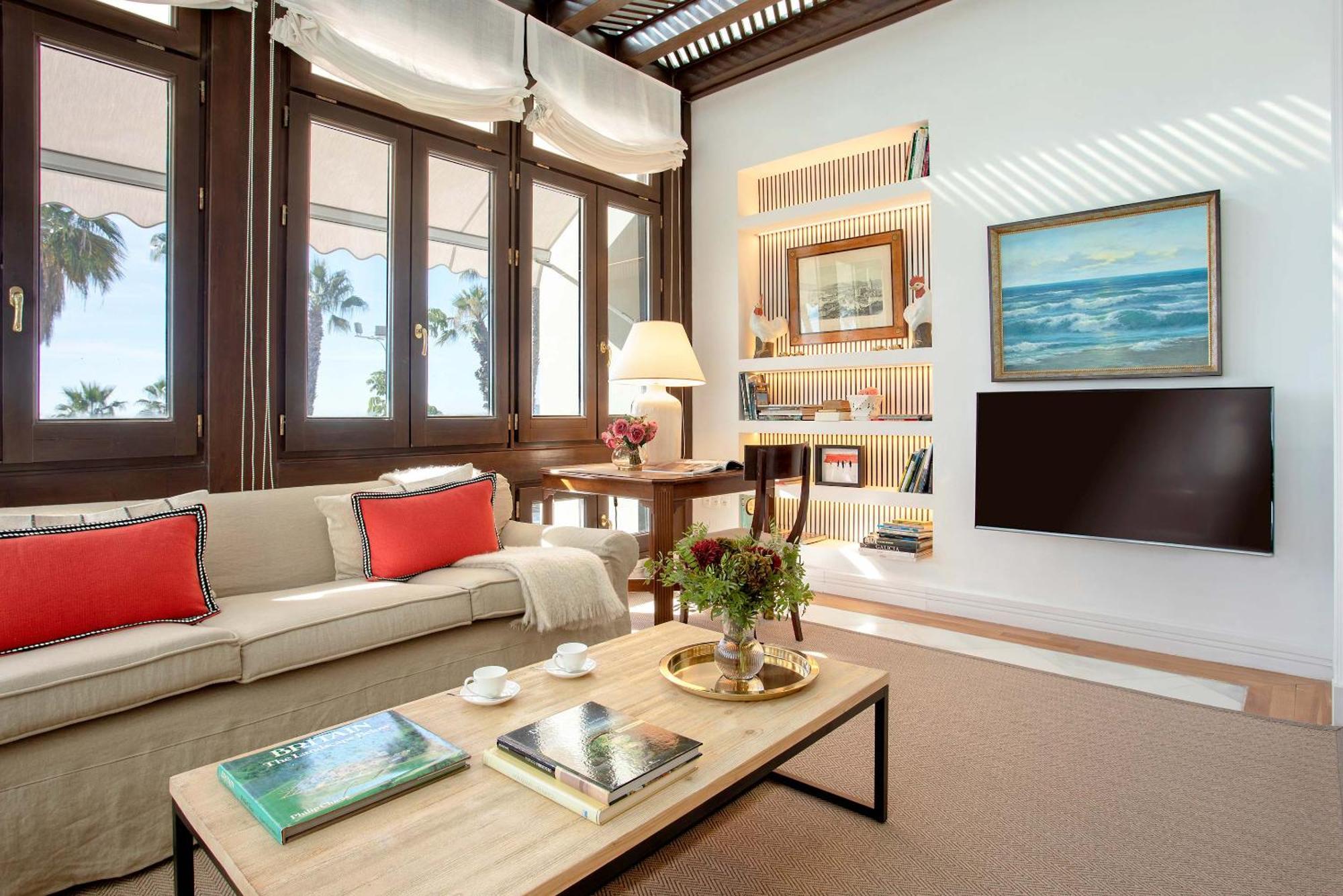 Genteel Home Paseo Maritimo Малага Екстериор снимка